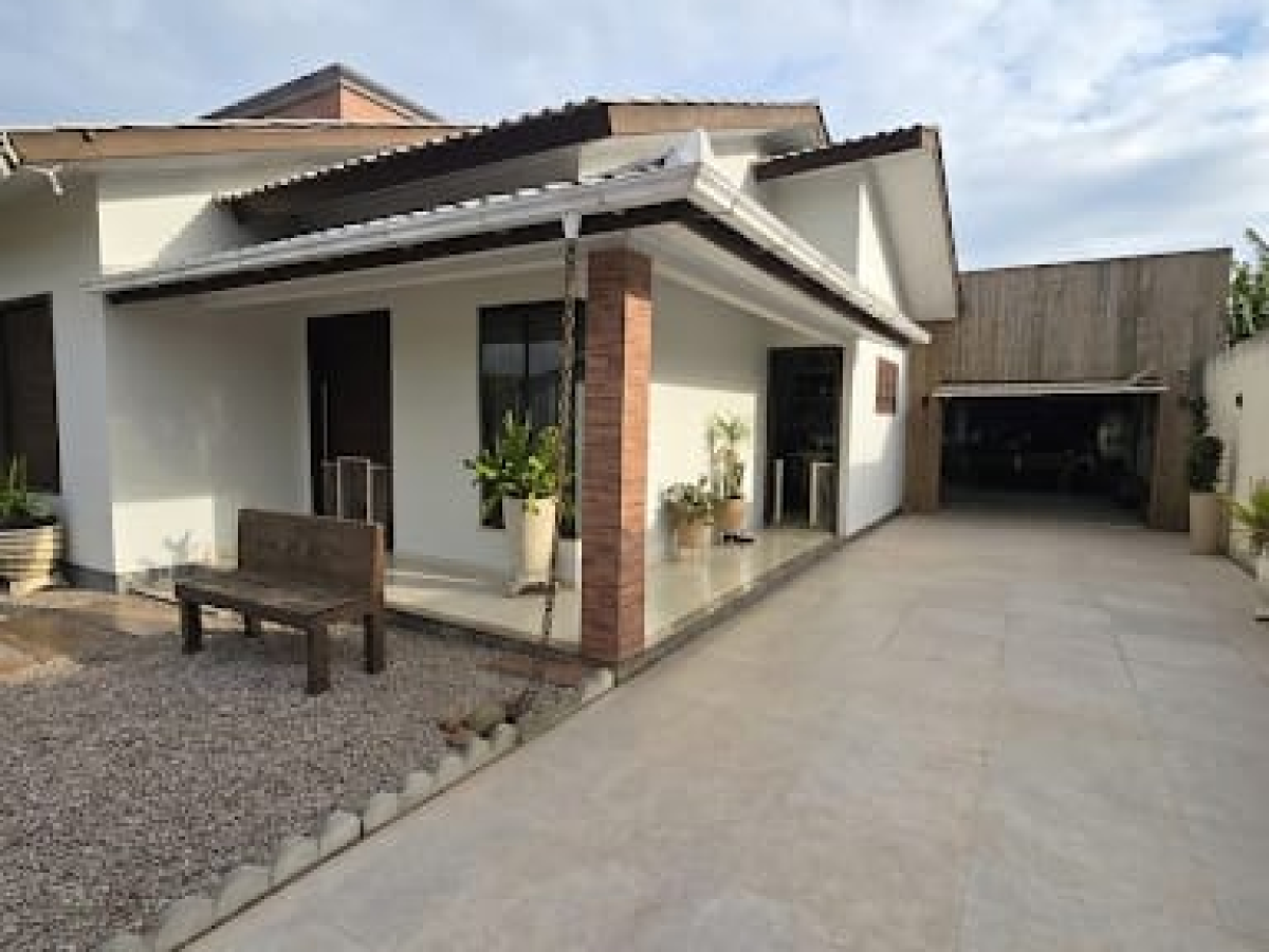 CASA À VENDA IÇARA/SC
