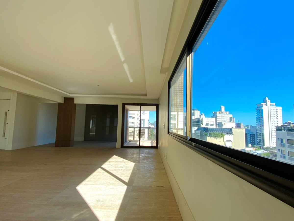 EDIFICIO MANSÕES BRITÂNIA, 3 quartos, Centro
