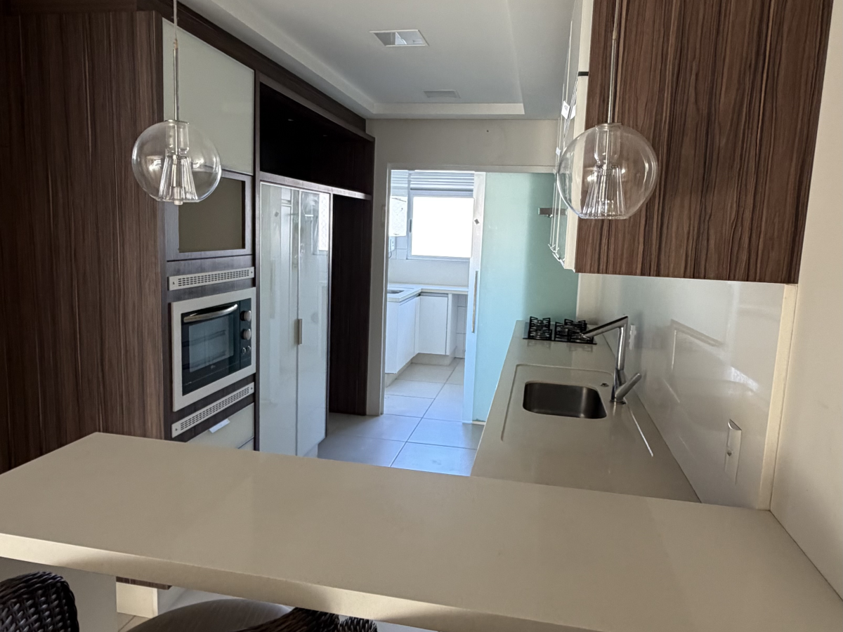 Caldaro Residencial, Centro, 3 quartos